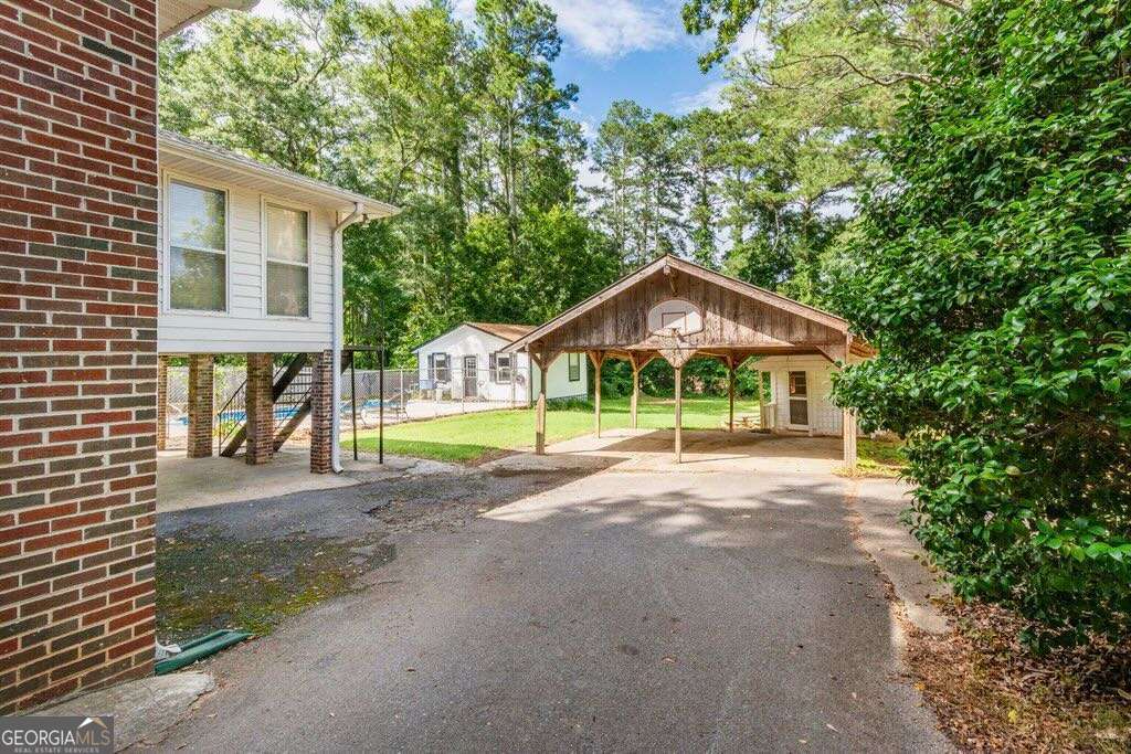 7194 Reinhardt College Parkway Waleska GA 30183