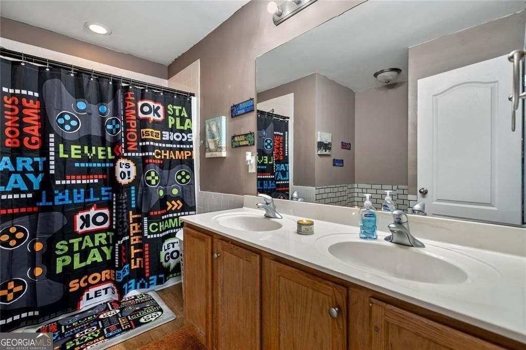 251 Derby Court Acworth GA 30102