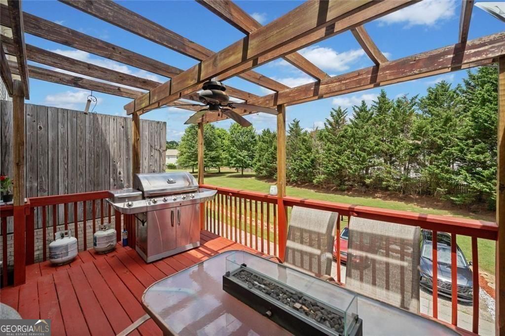 251 Derby Court Acworth GA 30102