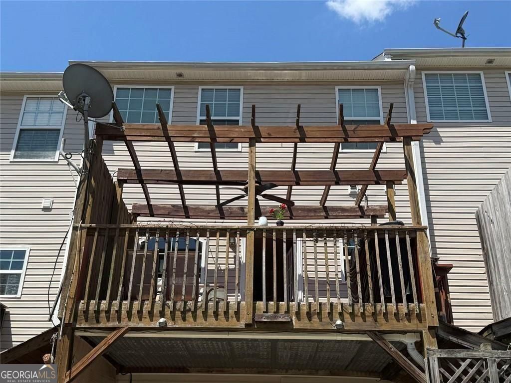 251 Derby Court Acworth GA 30102