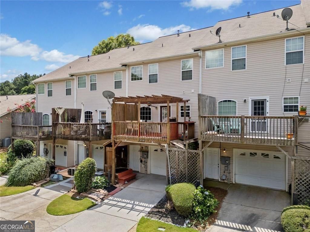 251 Derby Court Acworth GA 30102