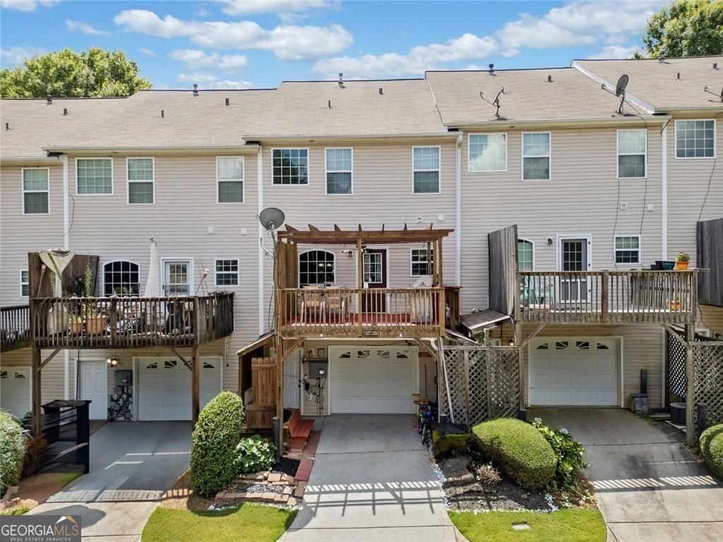 251 Derby Court Acworth GA 30102