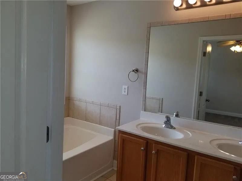 251 Derby Court Acworth GA 30102