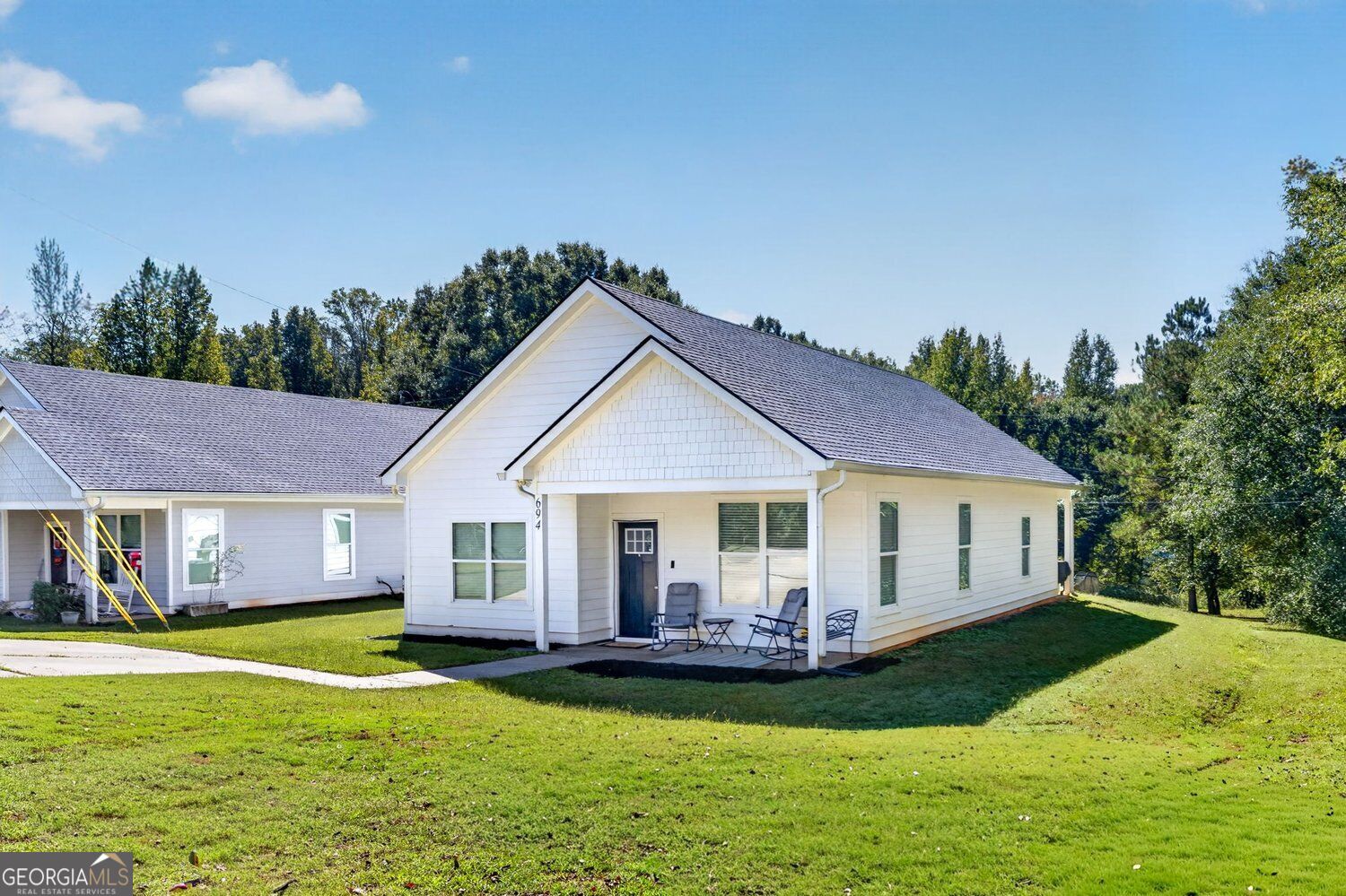 694 Railroad Avenue Comer GA 30629