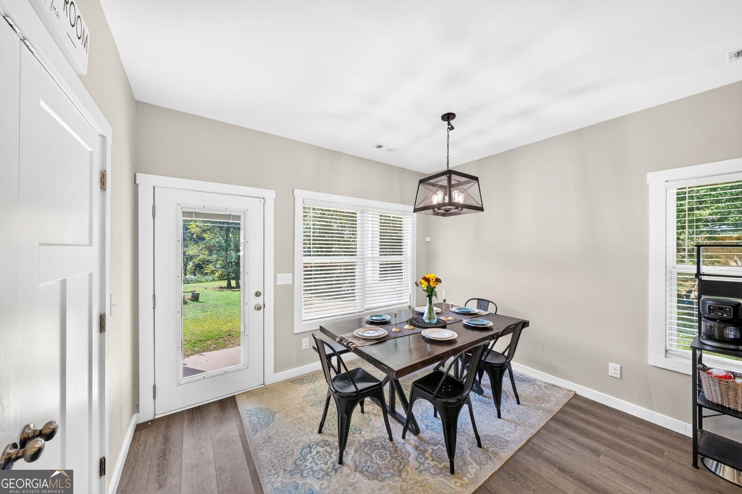 694 Railroad Avenue Comer GA 30629