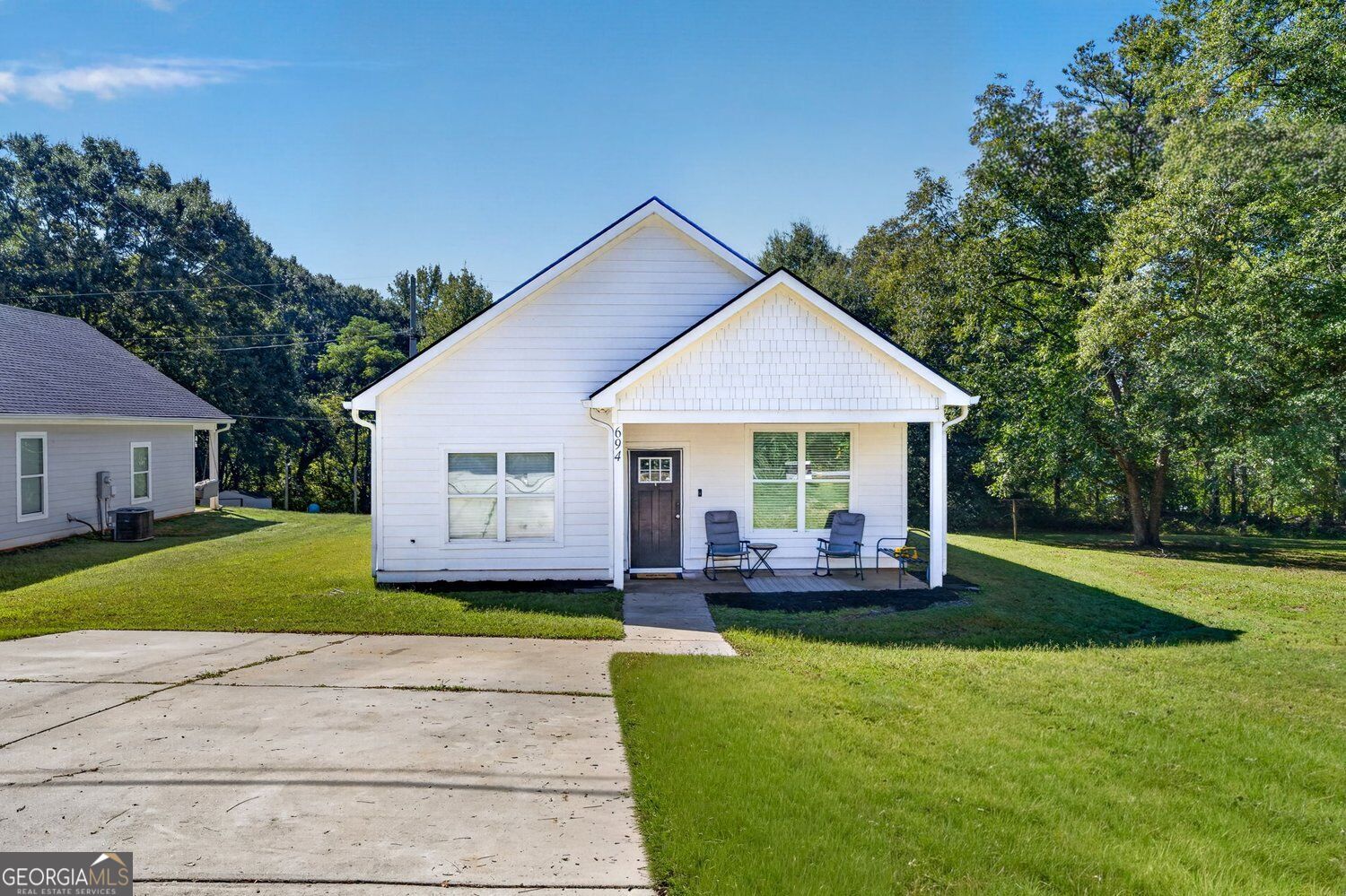694 Railroad Avenue Comer GA 30629