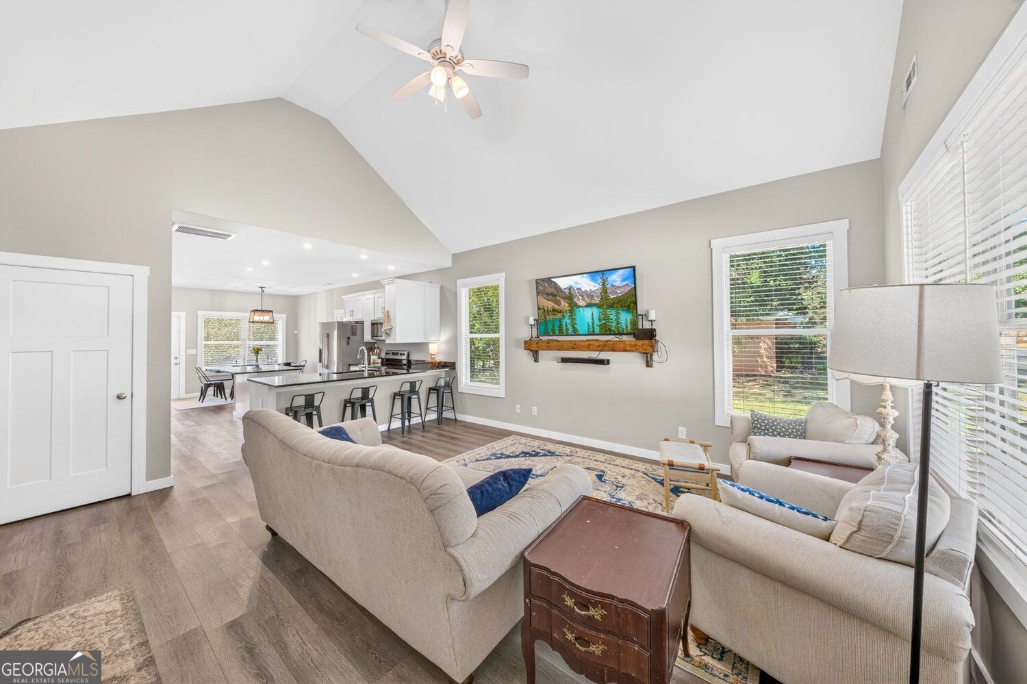 694 Railroad Avenue Comer GA 30629