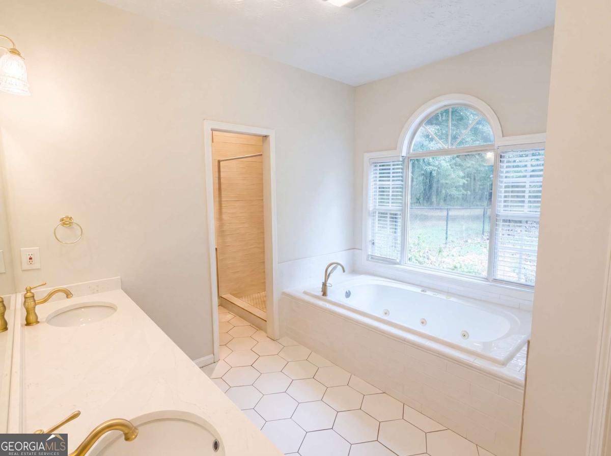 346 Carnation Drive Social Circle GA 30025