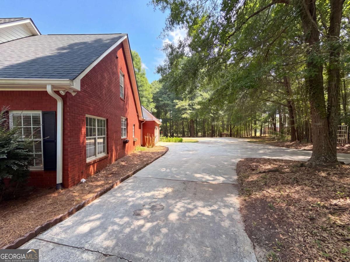 346 Carnation Drive Social Circle GA 30025