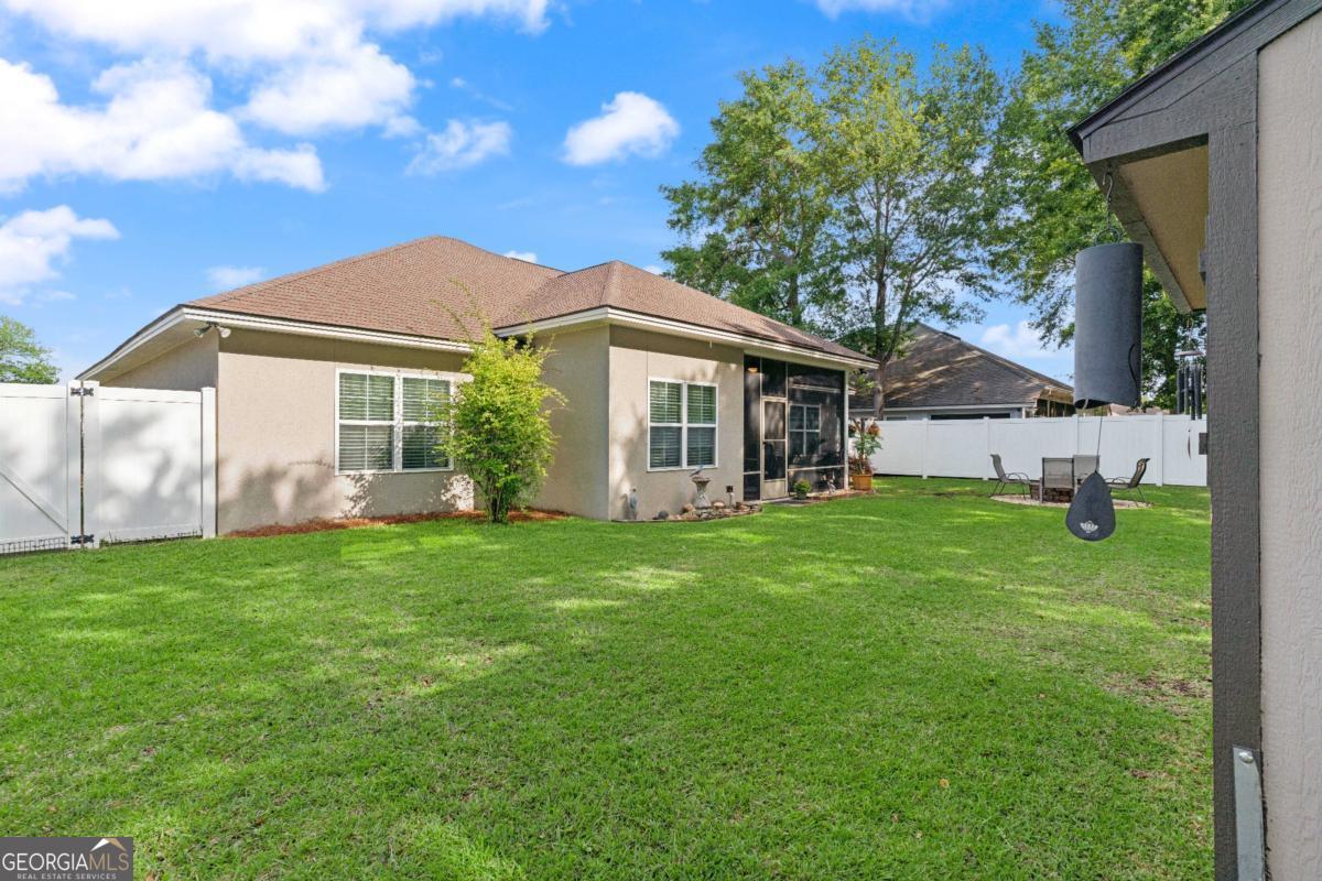 256 Long Way Brunswick GA 31523