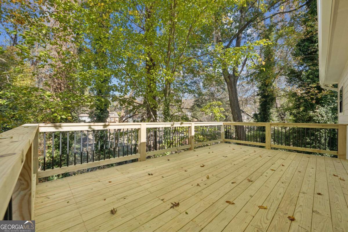 1917 Thompson Avenue East Point GA 30344