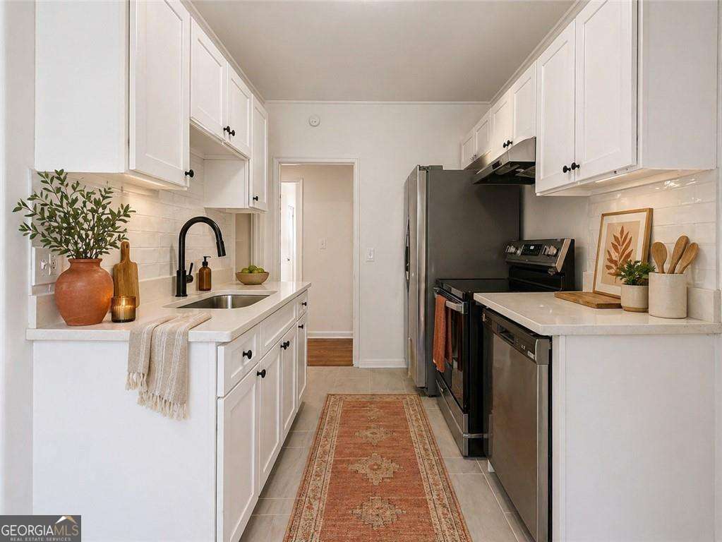 889 Edwin Place NW Atlanta GA 30318