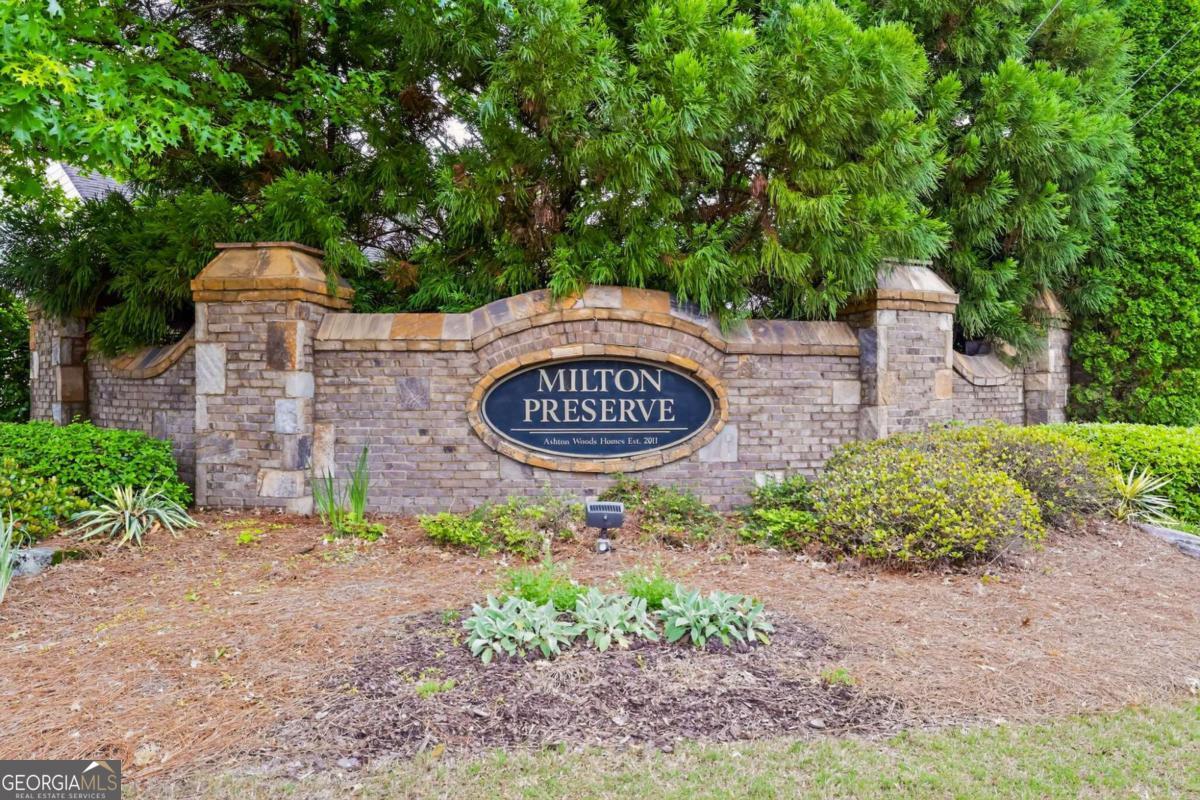 1090 Krobot Way Alpharetta GA 30004