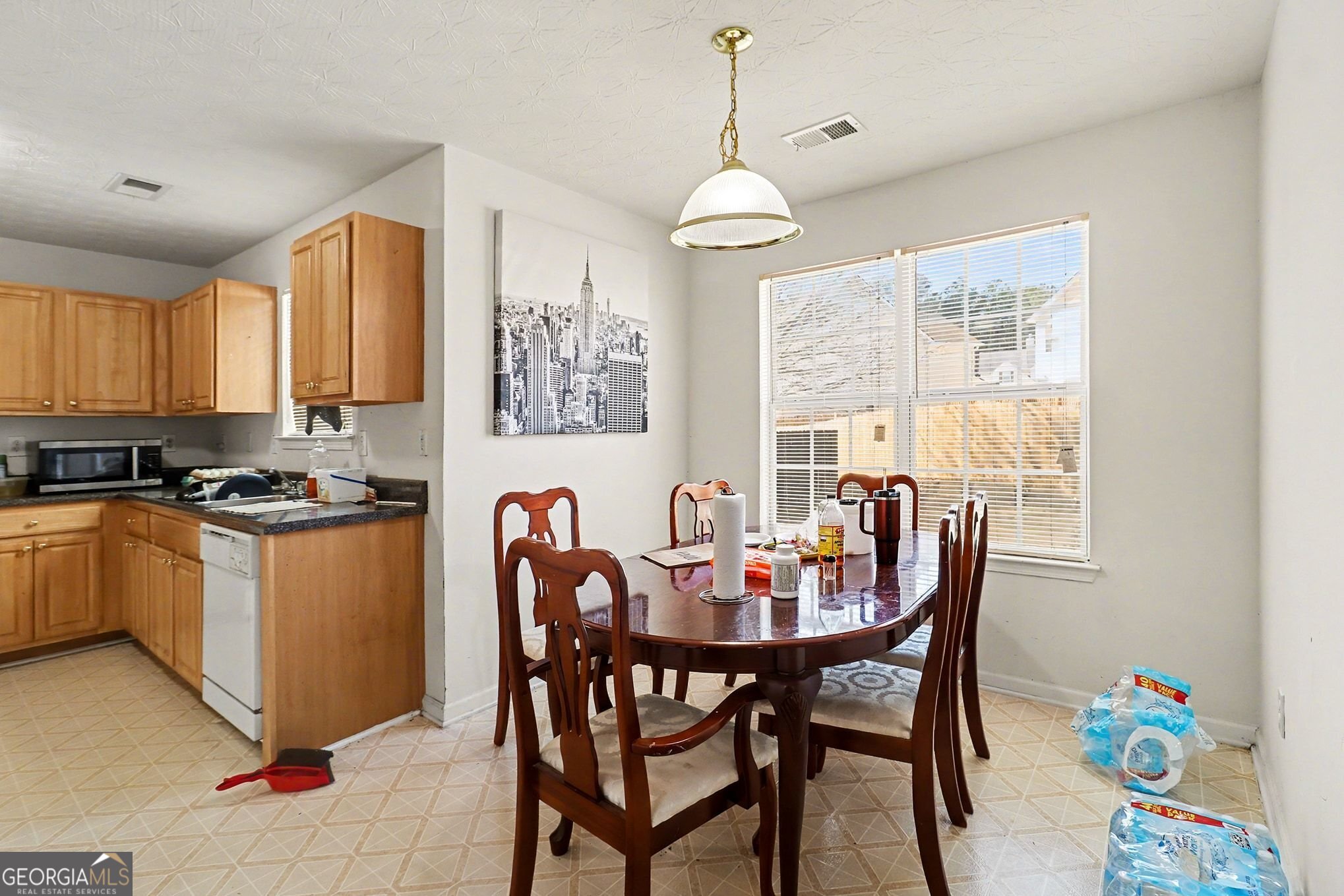 2571 S Hills Riverdale GA 30296