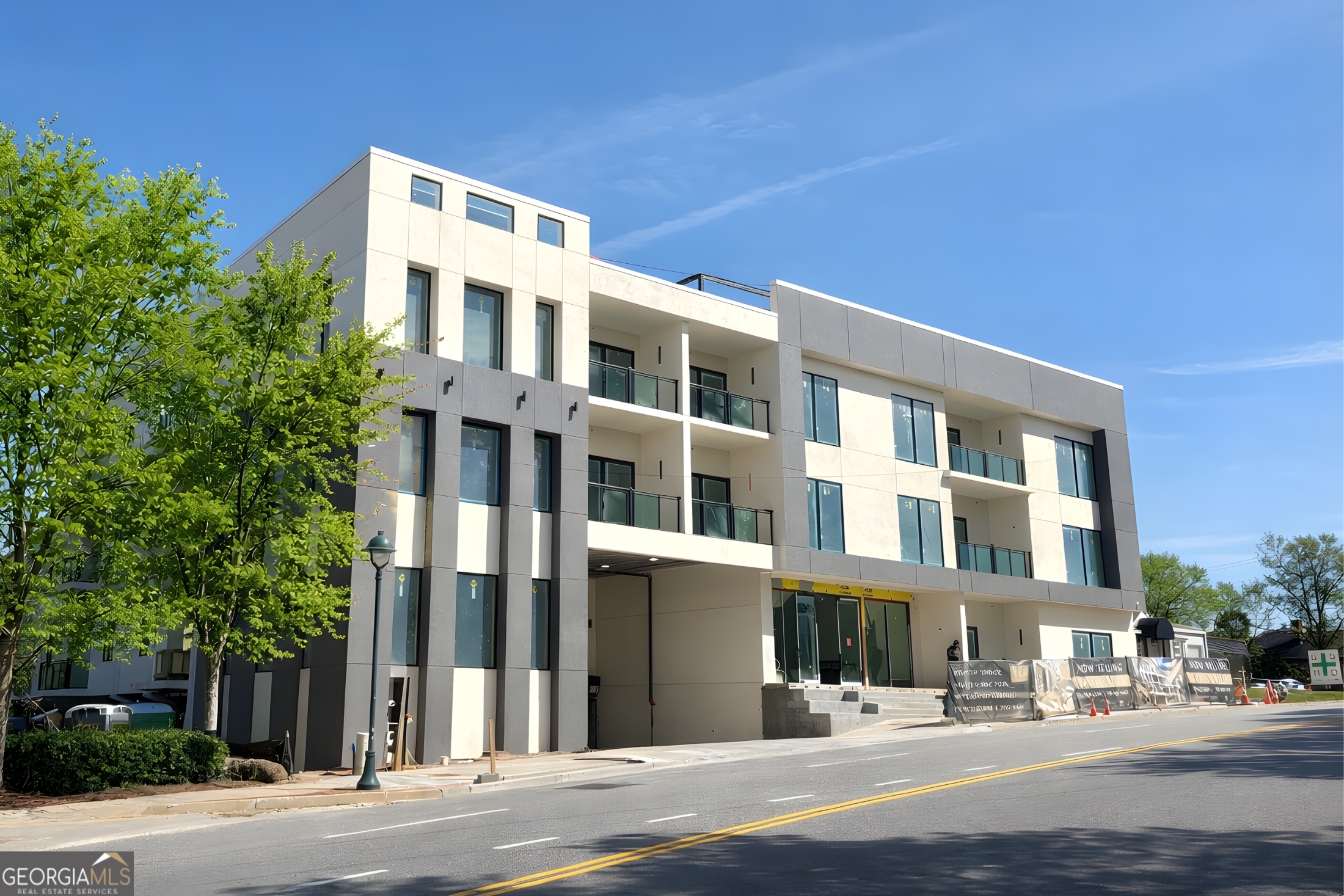 318 Sandy Springs Circle Atlanta GA 30328