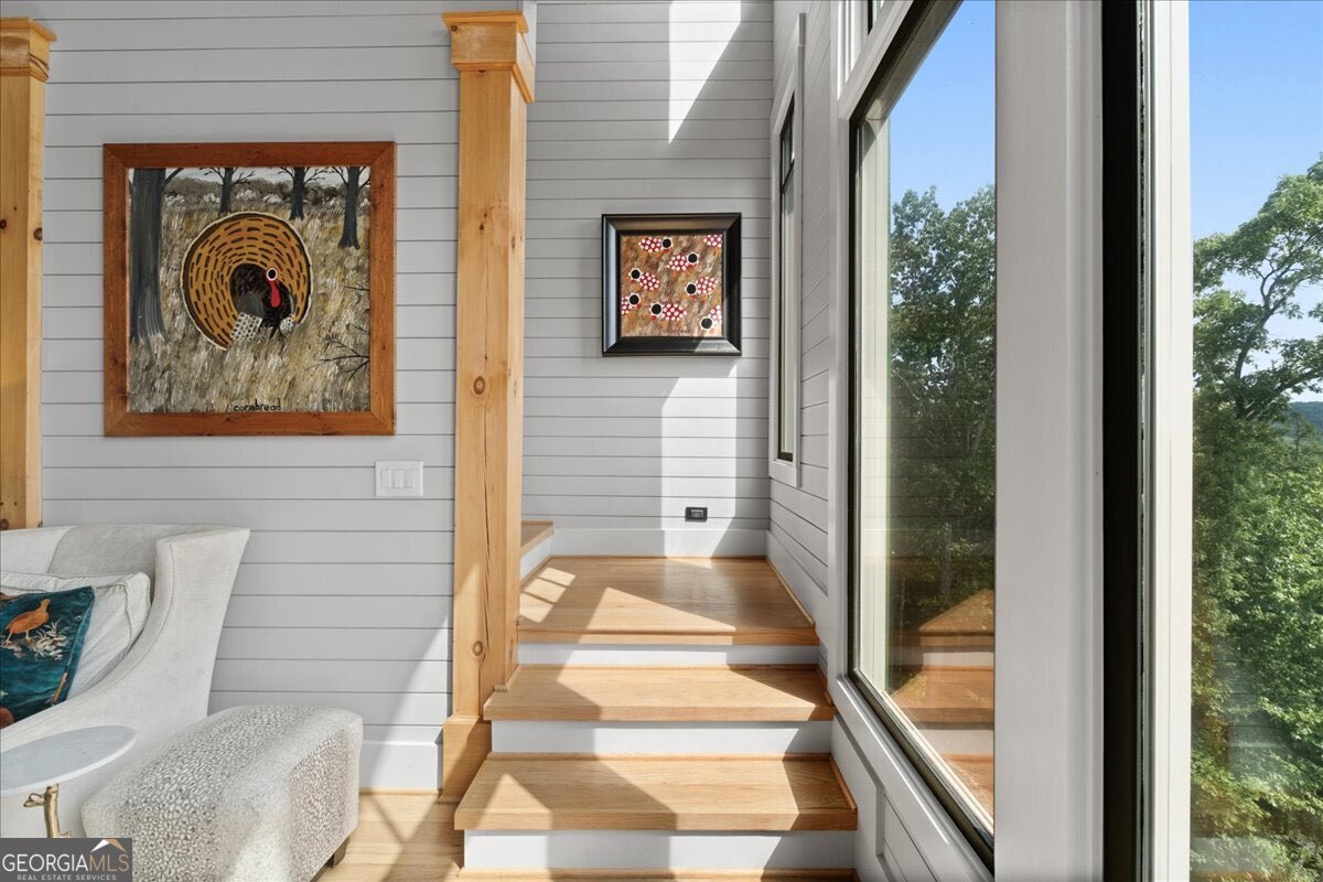 207 Utana Bluffs Trail Ellijay GA 30540