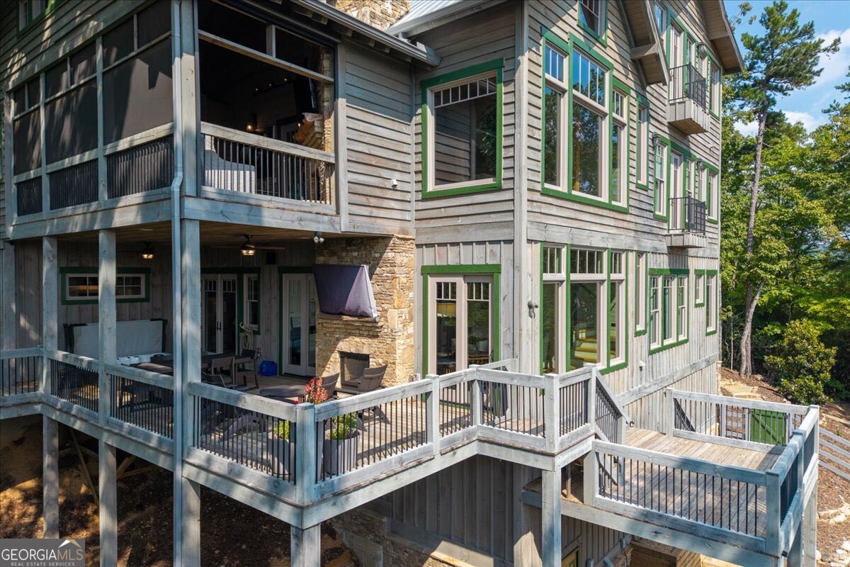 207 Utana Bluffs Trail Ellijay GA 30540