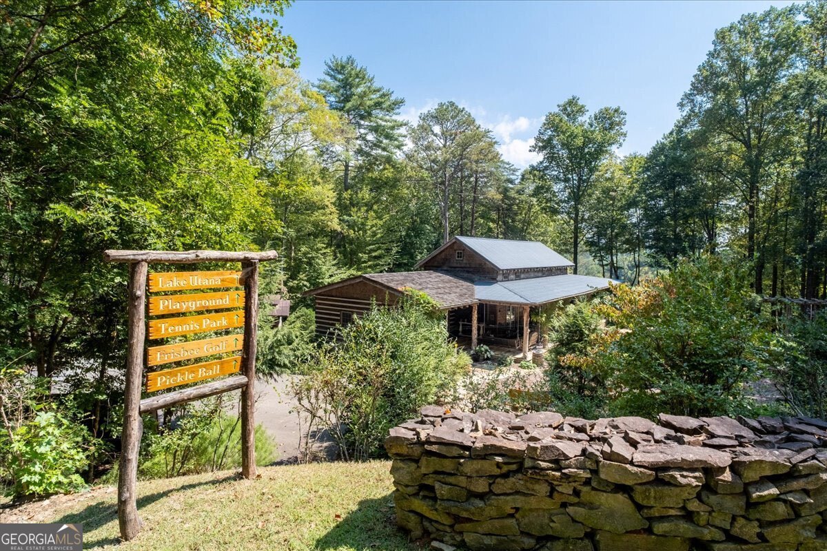 207 Utana Bluffs Trail Ellijay GA 30540