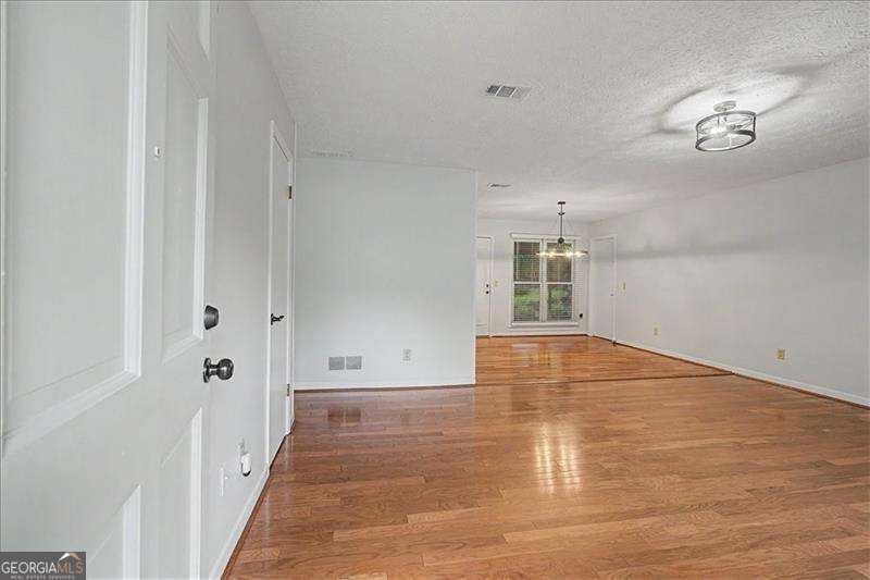 3095 Woodland Drive NW Kennesaw GA 30152