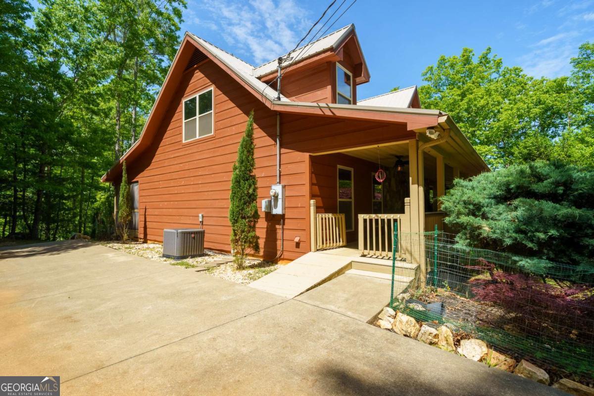 789 Gateway Drive Ellijay GA 30540
