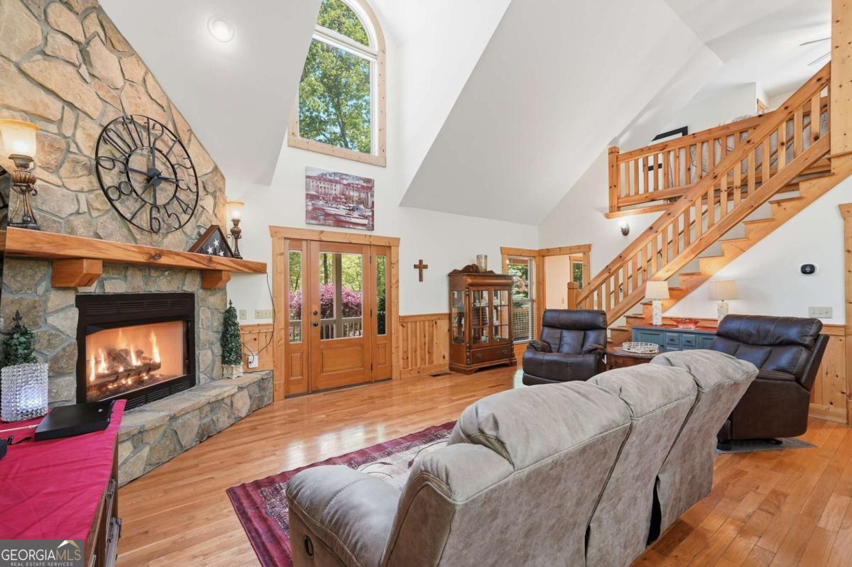 789 Gateway Drive Ellijay GA 30540
