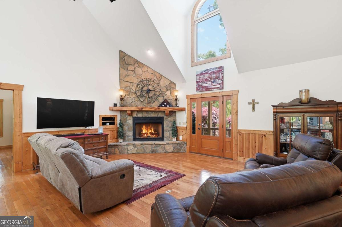 789 Gateway Drive Ellijay GA 30540