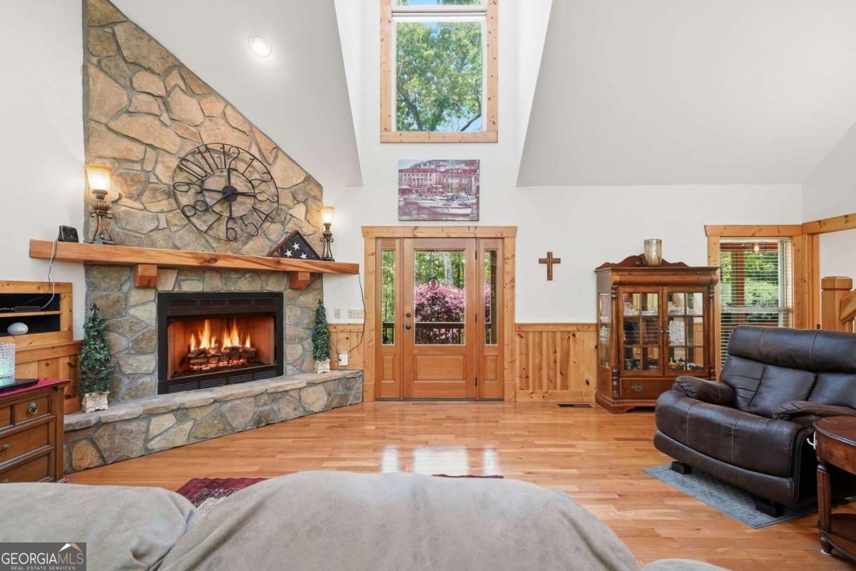 789 Gateway Drive Ellijay GA 30540