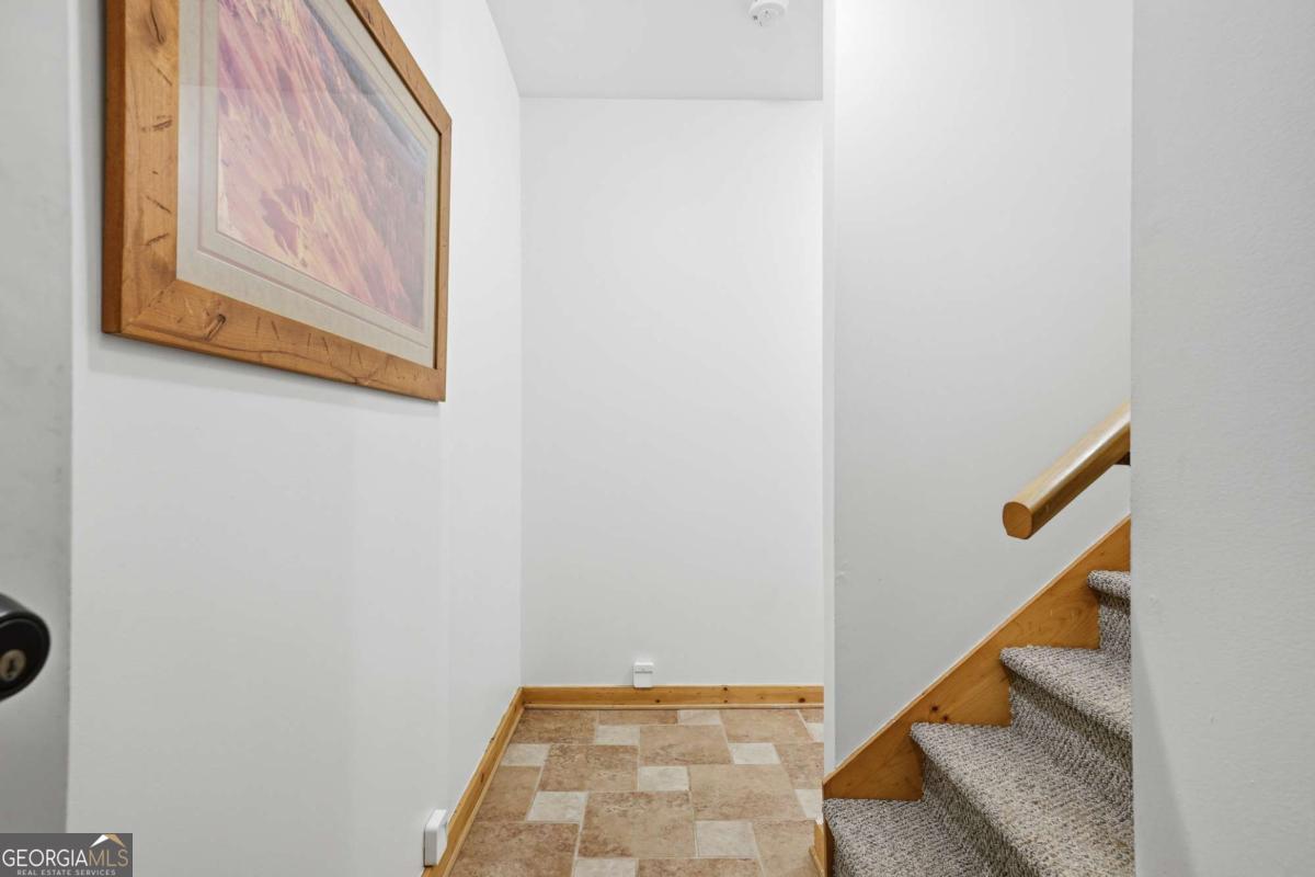 789 Gateway Drive Ellijay GA 30540