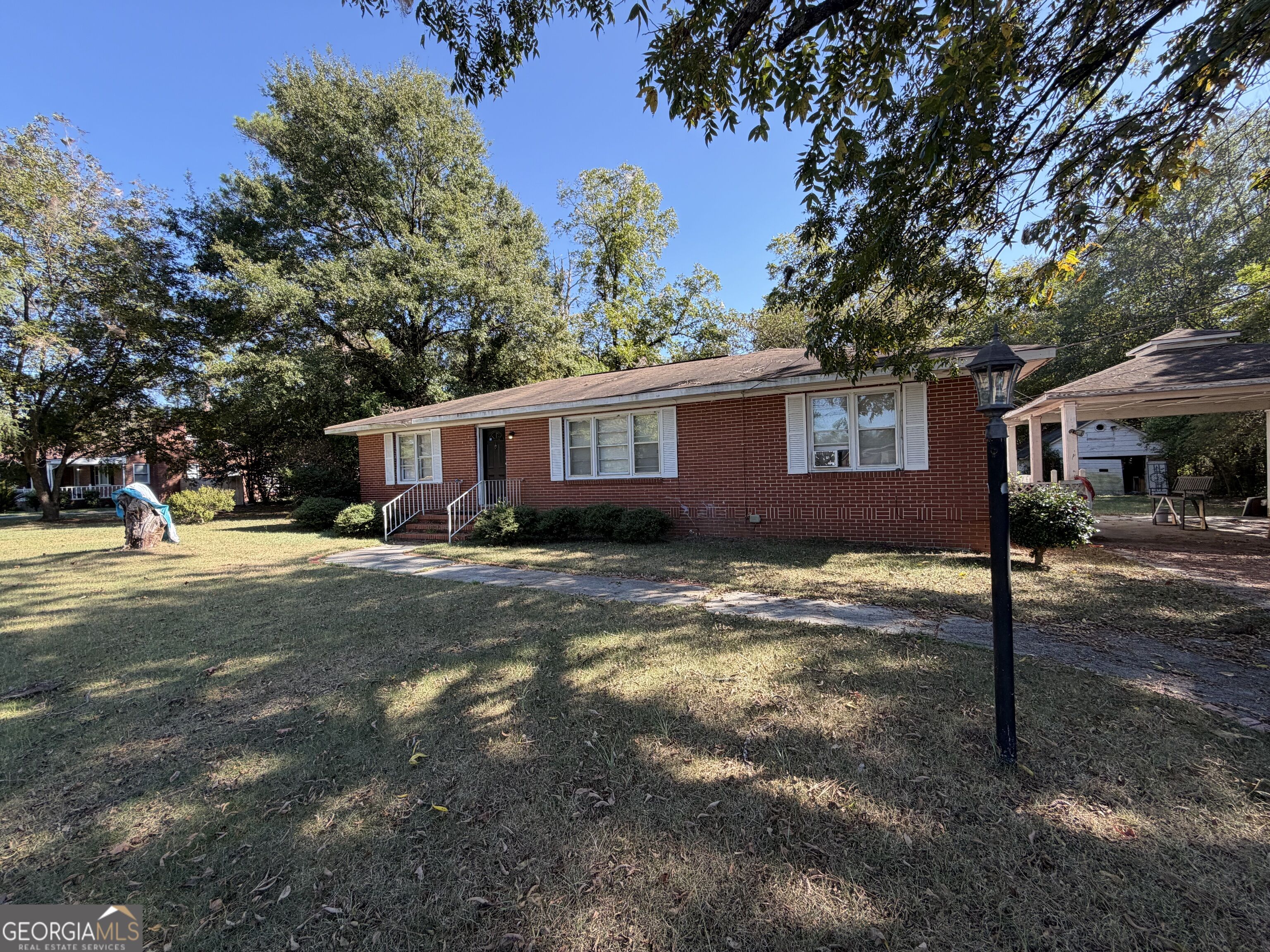 2560 Anderson Drive Macon GA 31206