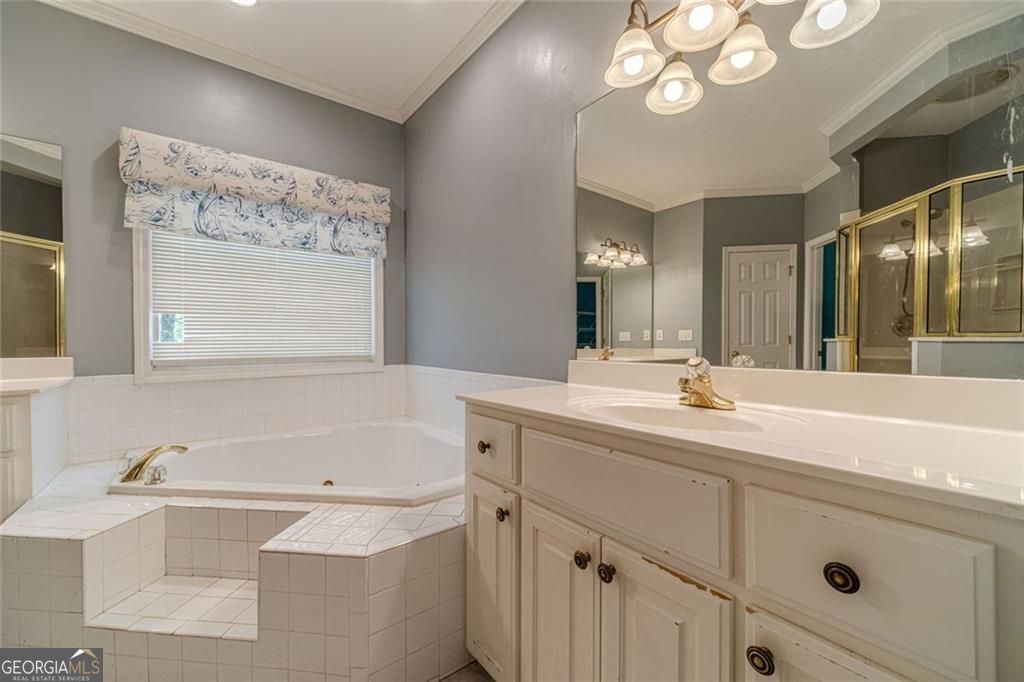 395 Amberbrook Circle Grayson GA 30017