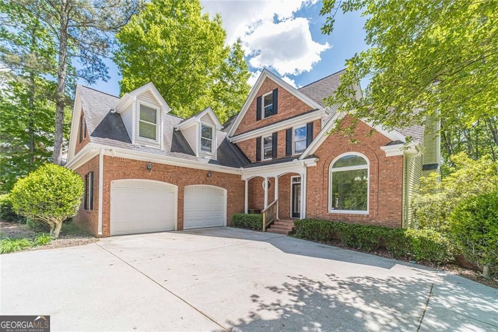 395 Amberbrook Circle Grayson GA 30017