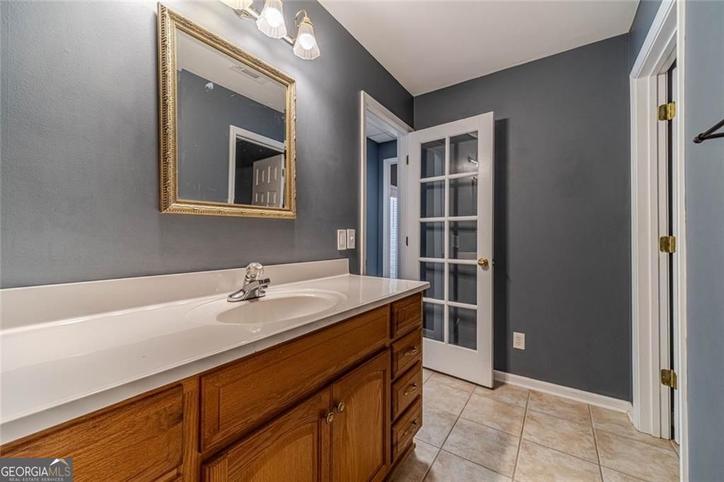 395 Amberbrook Circle Grayson GA 30017