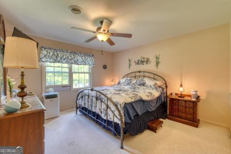 858 Old Forge Estates Hiawassee GA 30546