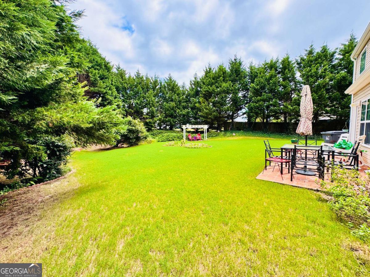 1216 St James Place Loganville GA 30052