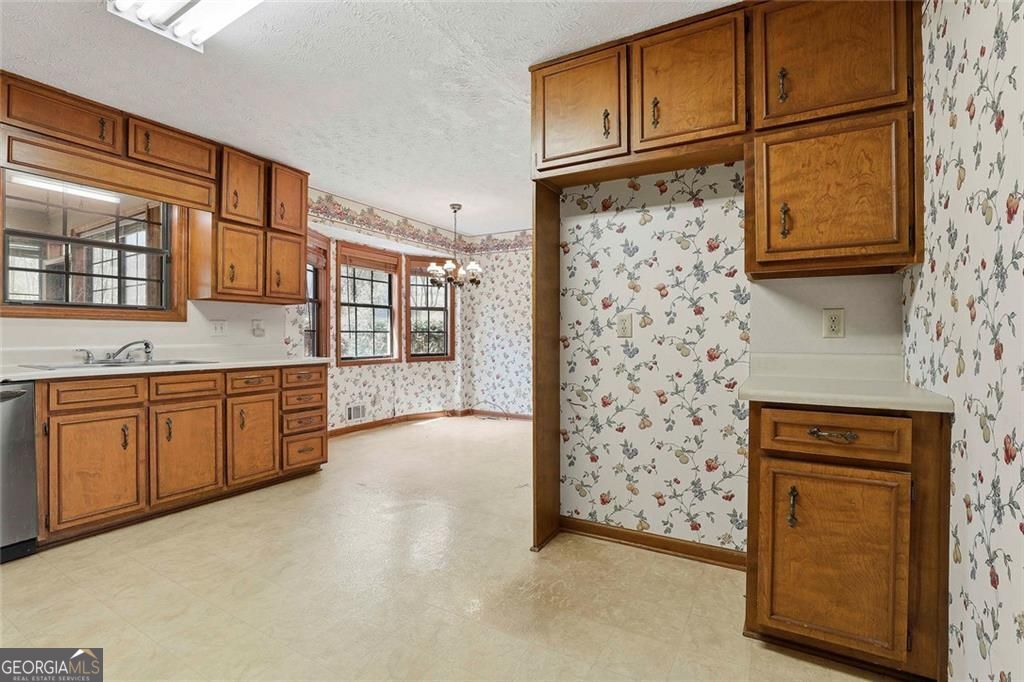 195 Deer Forest Trail Fayetteville GA 30214