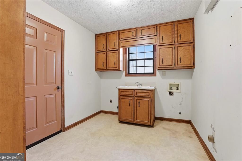 195 Deer Forest Trail Fayetteville GA 30214