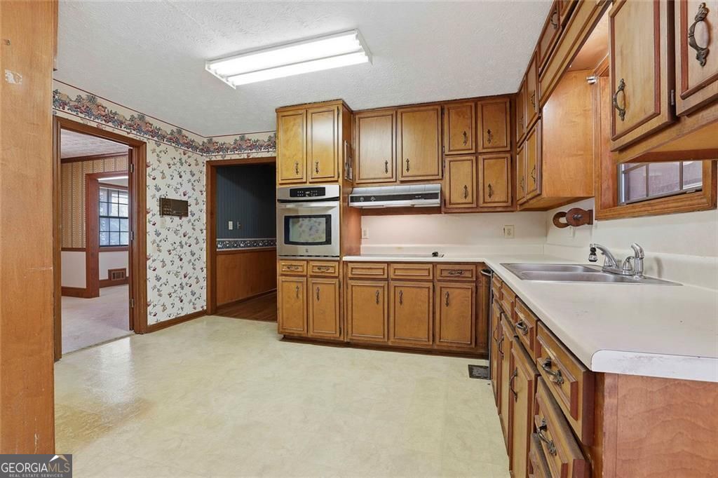 195 Deer Forest Trail Fayetteville GA 30214