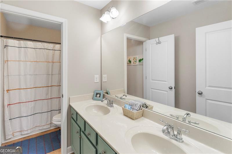 5020 Wilshire Crossing Cumming GA 30040