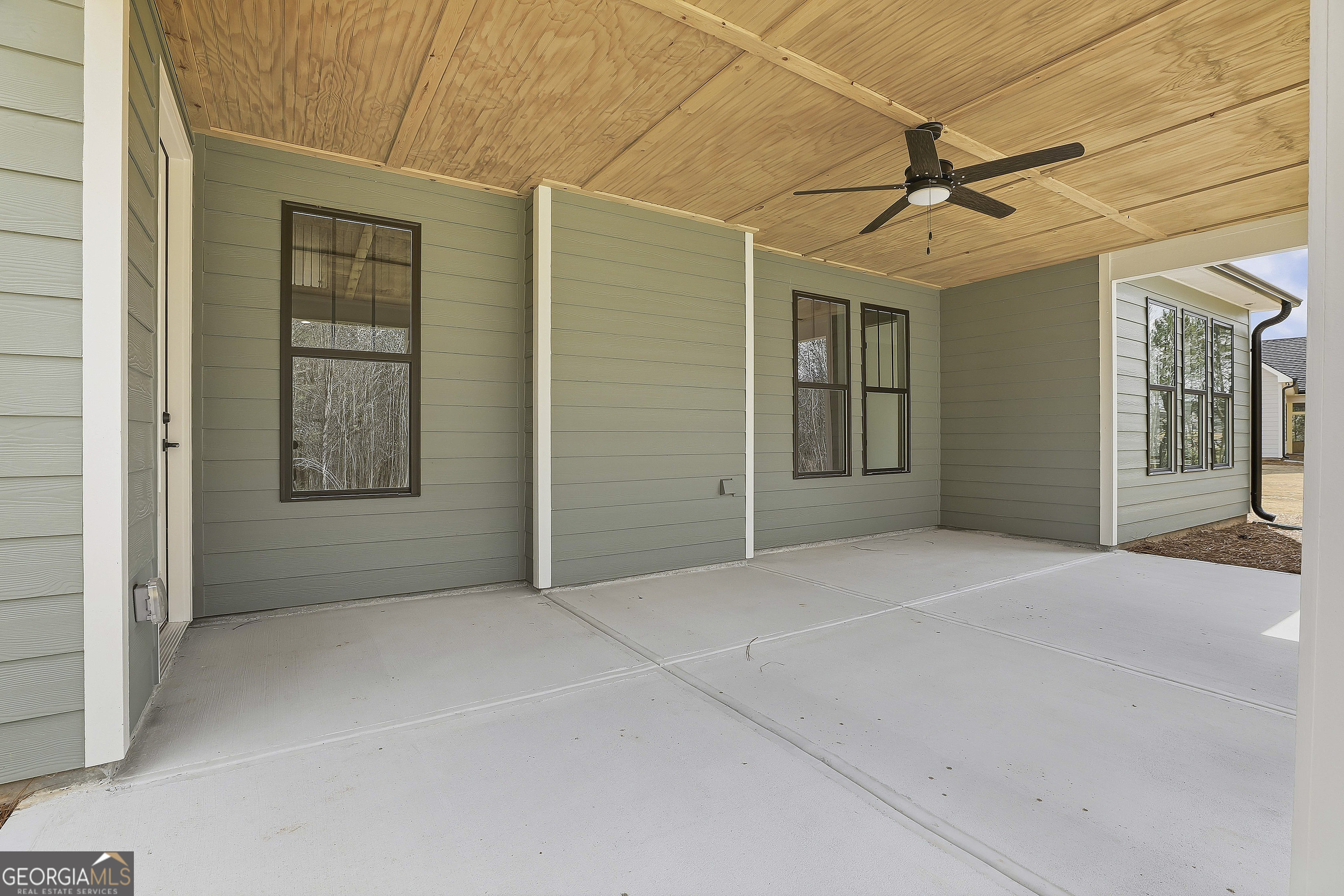 140 Wrights Trace Fayetteville GA 30215
