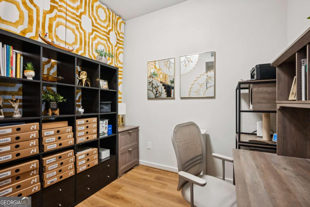 390 17th Street NW Atlanta GA 30363