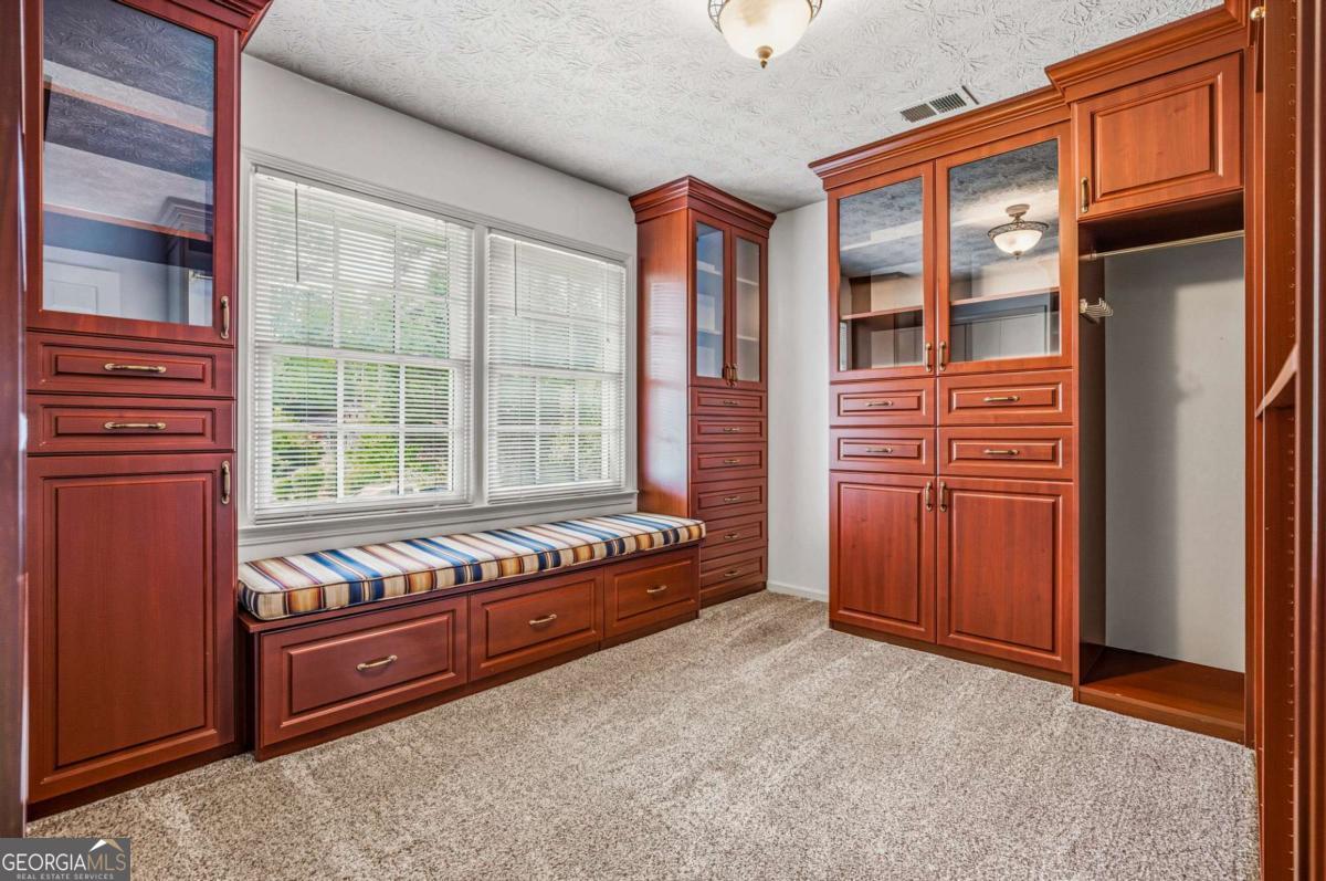 1111 Banbury Cross Avondale Estates GA 30002