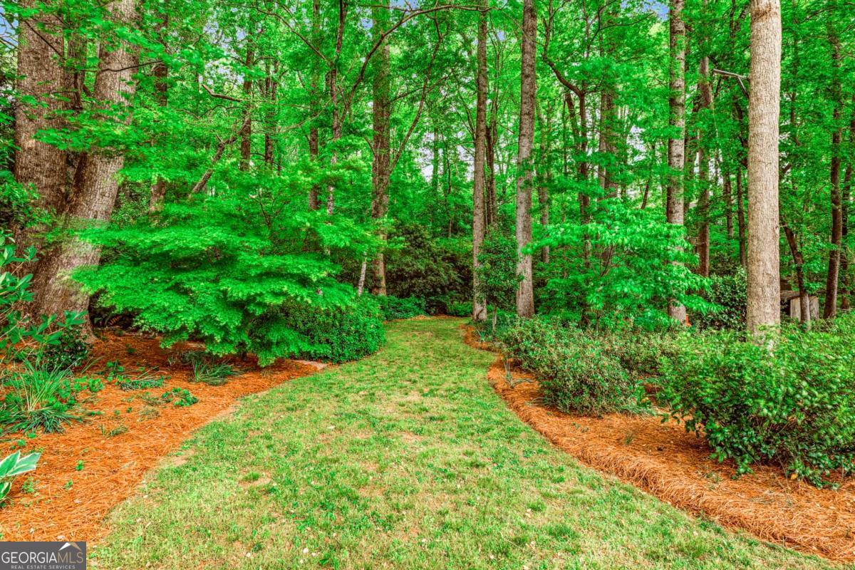 1111 Banbury Cross Avondale Estates GA 30002