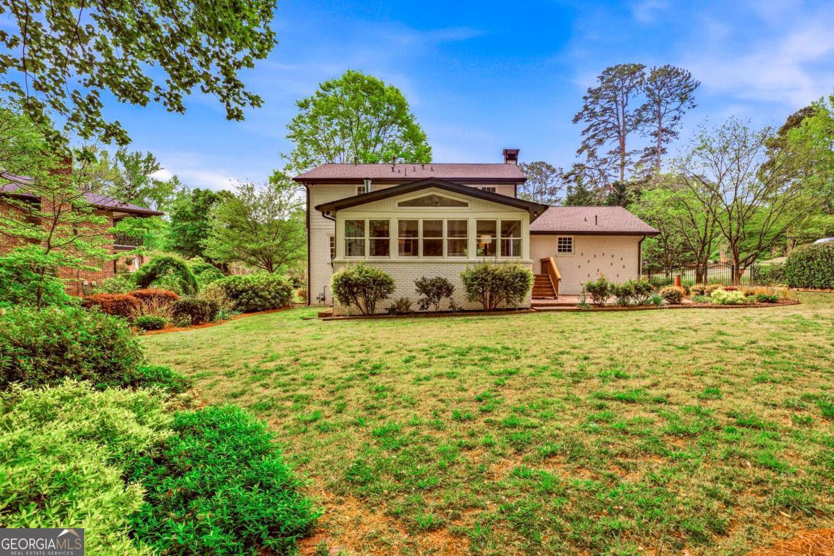 1111 Banbury Cross Avondale Estates GA 30002