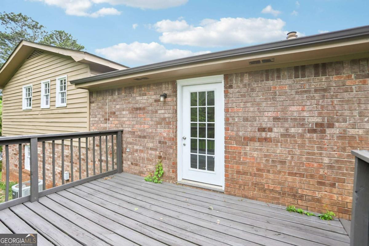 6041 Ridge Way Douglasville GA 30135