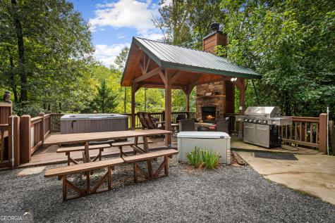 35 Wunder Bear Ridge Road Morganton GA 30560