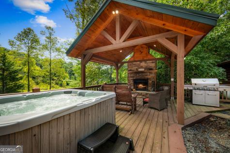 35 Wunder Bear Ridge Road Morganton GA 30560