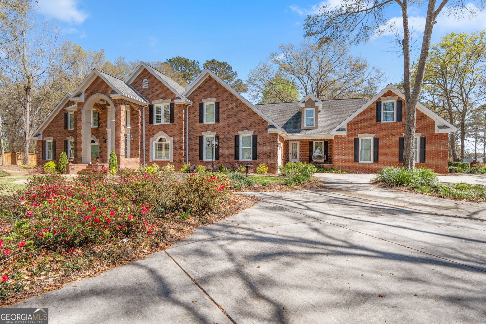 109 Crest Pte Warner Robins GA 31088