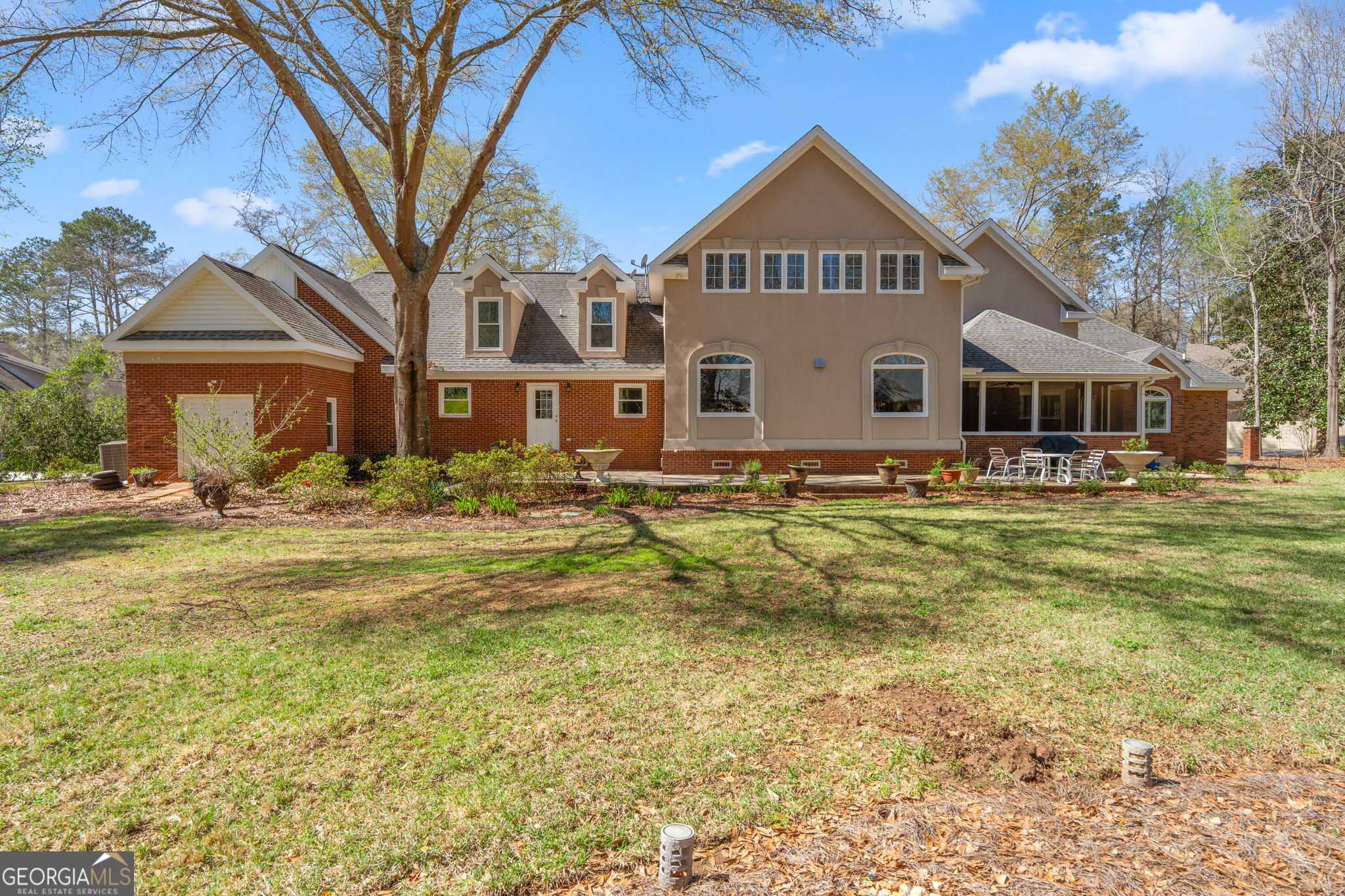 109 Crest Pte Warner Robins GA 31088