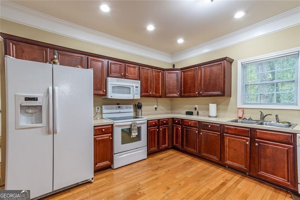 2208 Clarendon Court Conyers GA 30012