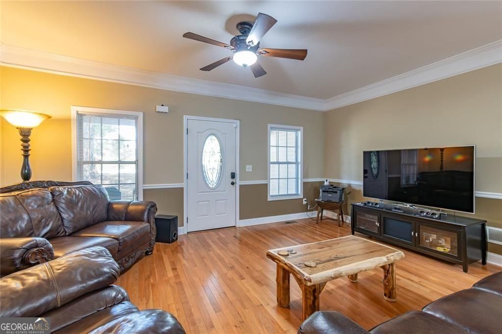 2208 Clarendon Court Conyers GA 30012